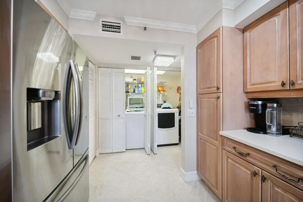 1155 Hillsboro Mile Hillsboro Beach FL 33062