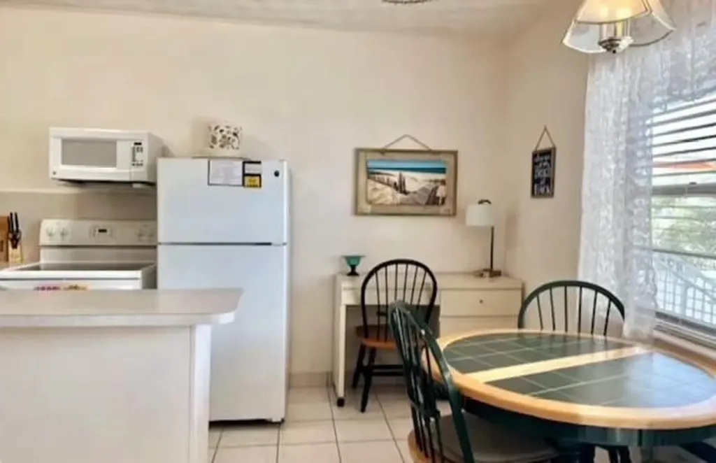 120 NE 20th Avenue Deerfield Beach FL 33441