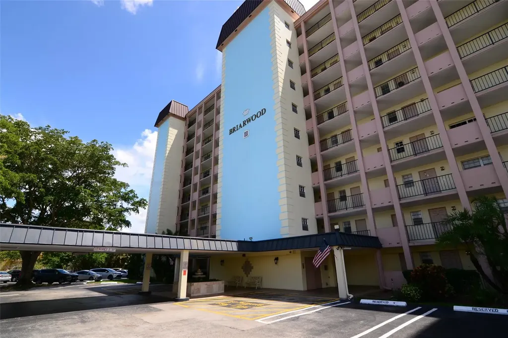 3575 Broken Woods Drive Coral Springs FL 33065