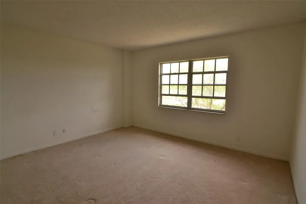 3575 Broken Woods Drive Coral Springs FL 33065