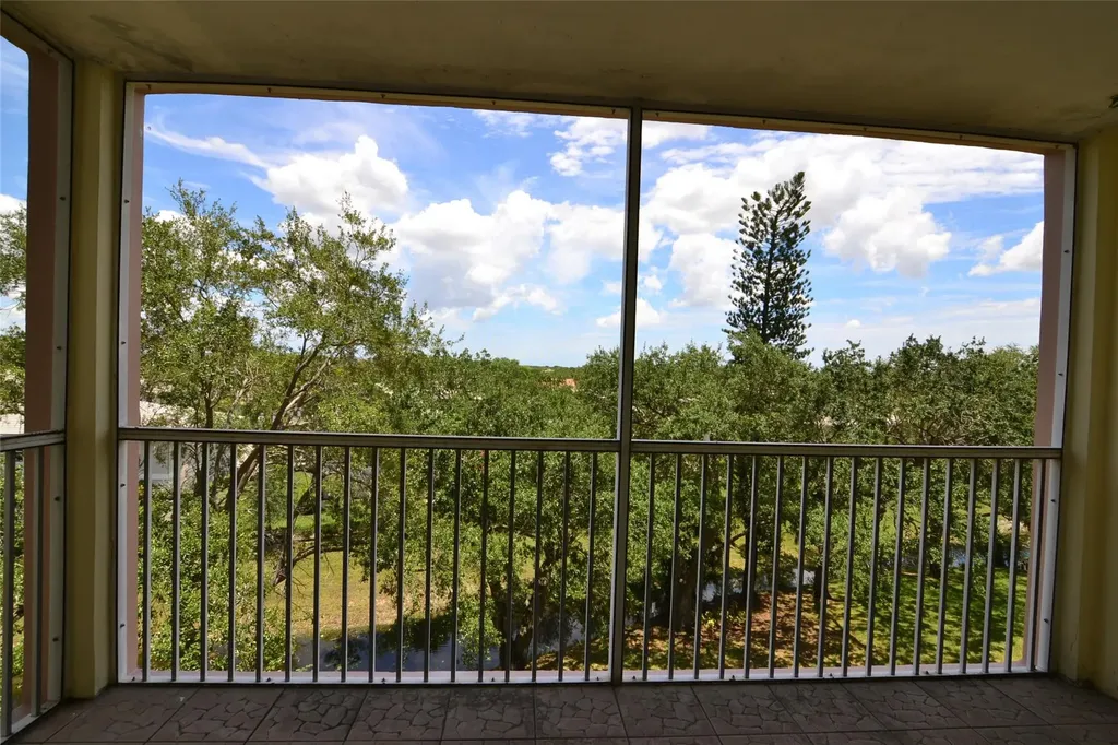 3575 Broken Woods Drive Coral Springs FL 33065