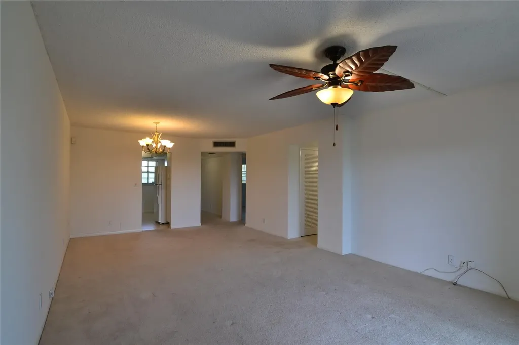 3575 Broken Woods Drive Coral Springs FL 33065