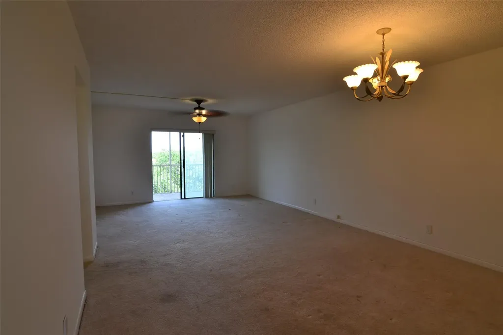 3575 Broken Woods Drive Coral Springs FL 33065