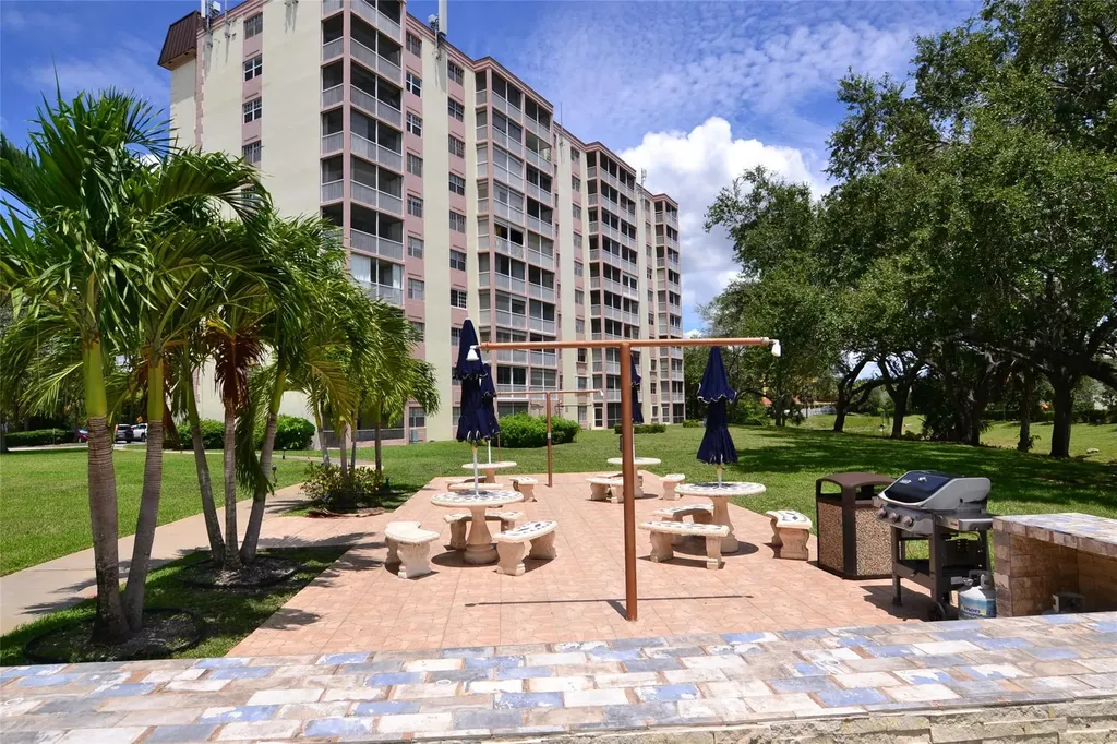 3575 Broken Woods Drive Coral Springs FL 33065
