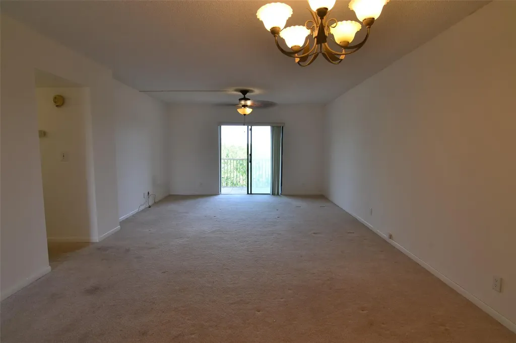 3575 Broken Woods Drive Coral Springs FL 33065
