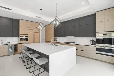 221 Shore Court Lauderdale By The Sea FL 33308