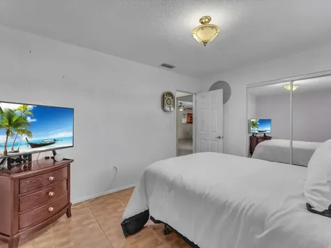6772 Camelia Drive Miramar FL 33023