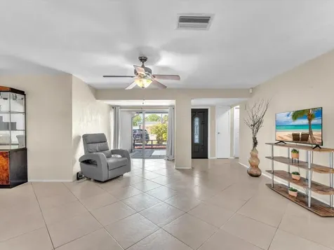 6772 Camelia Drive Miramar FL 33023