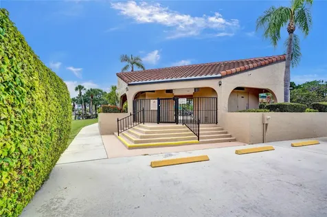 5658 Parkwalk Circle Boynton Beach FL 33472