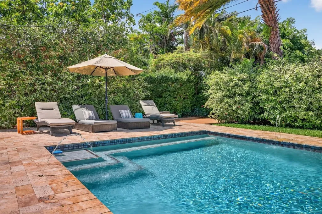 49 NE 26th Court Wilton Manors FL 33334