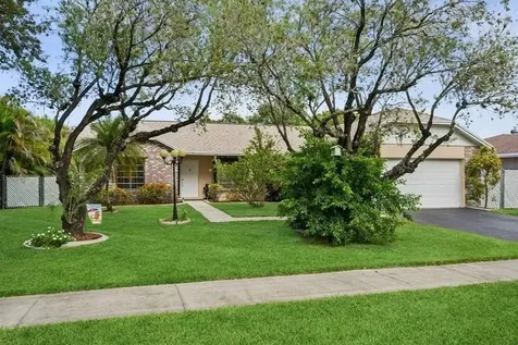 1301 SW 127th Terrace Davie FL 33325