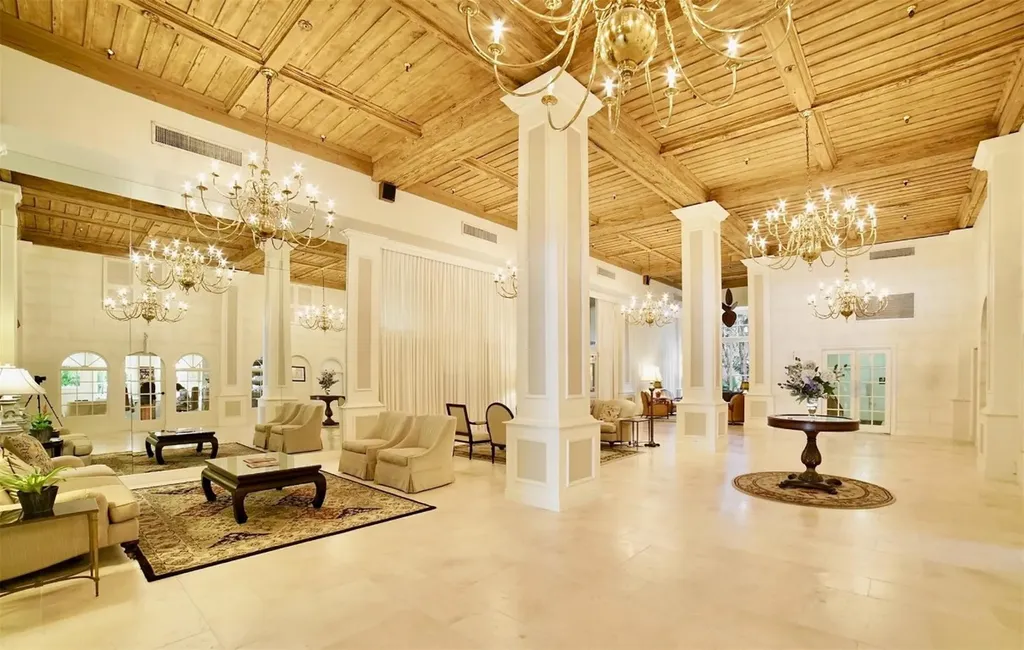 235 Sunrise Avenue Palm Beach FL 33480