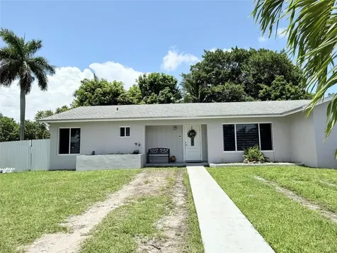 11121 SW 163rd Street Miami FL 33157