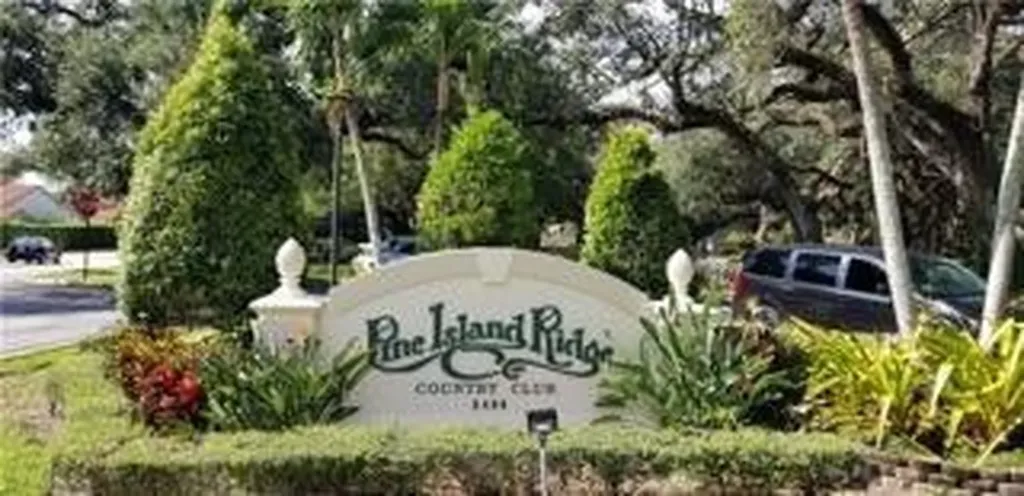9491 Evergreen Place Davie FL 33324