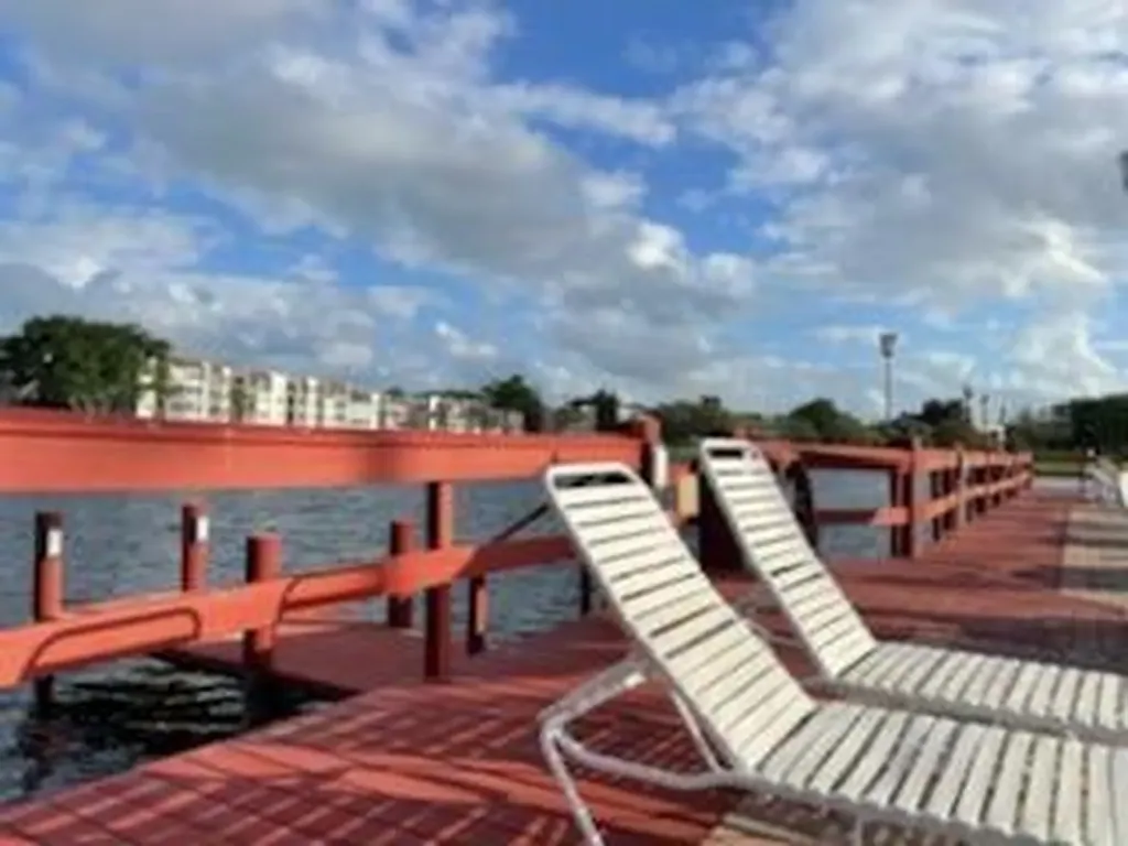 9491 Evergreen Place Davie FL 33324