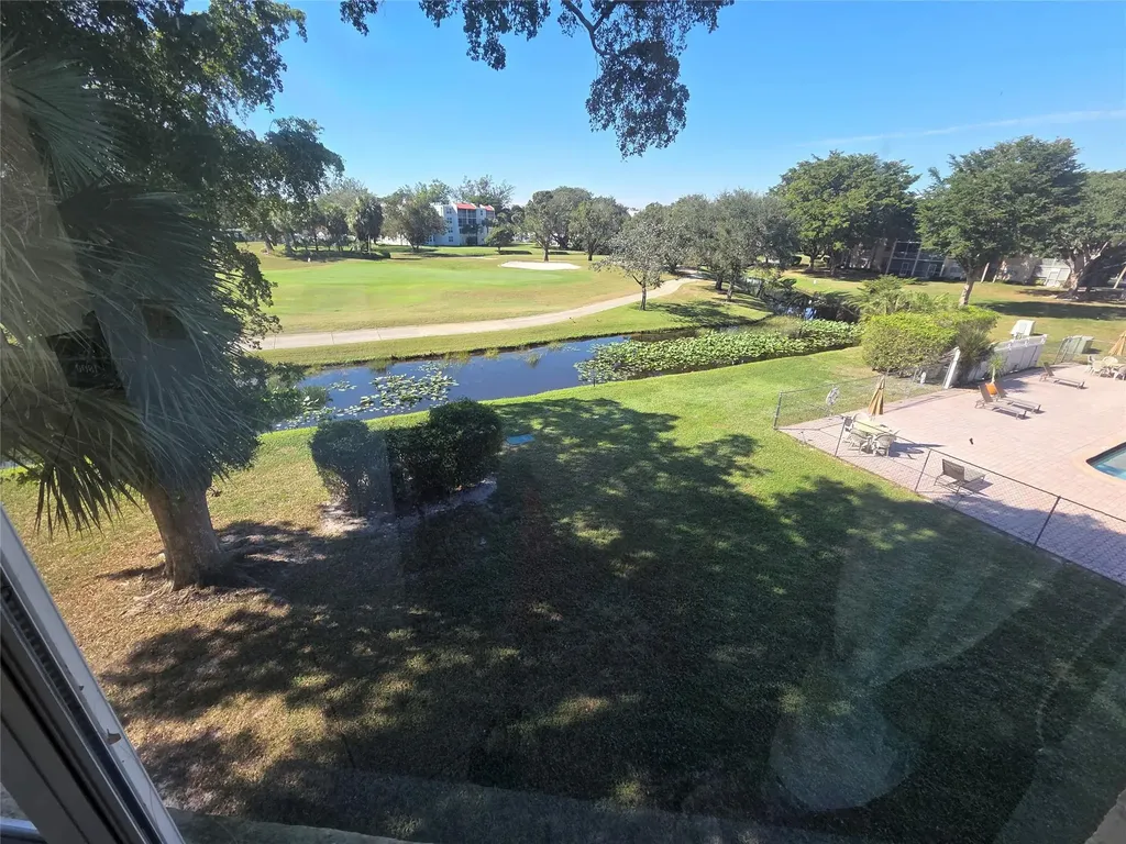 9491 Evergreen Place Davie FL 33324