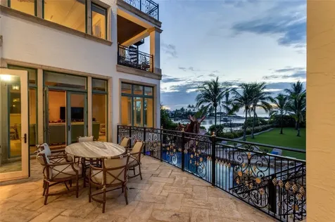 2306 Bay Drive Pompano Beach FL 33062