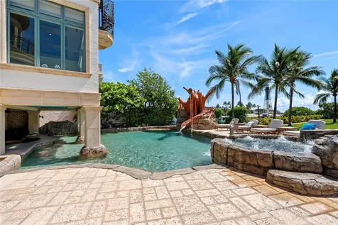 2306 Bay Drive Pompano Beach FL 33062