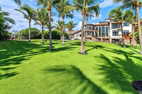 2306 Bay Drive Pompano Beach FL 33062