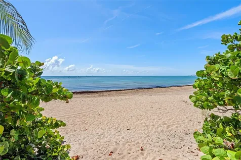 2306 Bay Drive Pompano Beach FL 33062