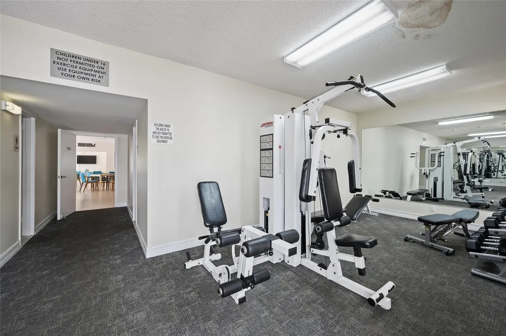 1170 N Federal Highway Fort Lauderdale FL 33304