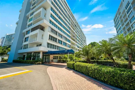 1170 N Federal Highway Fort Lauderdale FL 33304