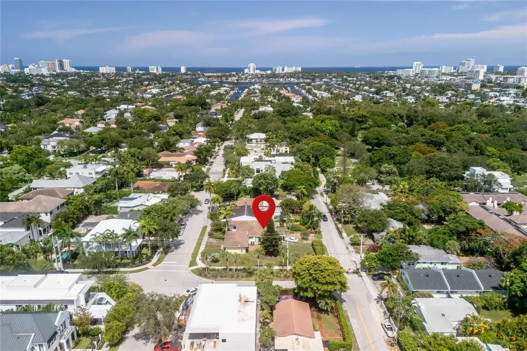 904 SE 11th Court Fort Lauderdale FL 33316
