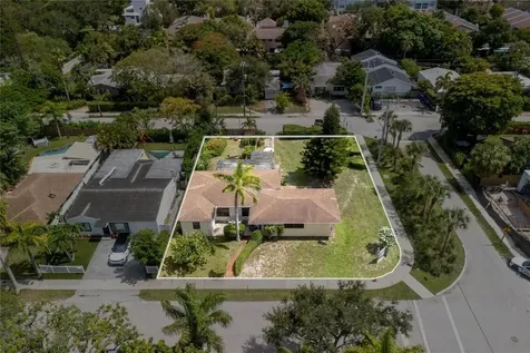 904 SE 11th Court Fort Lauderdale FL 33316