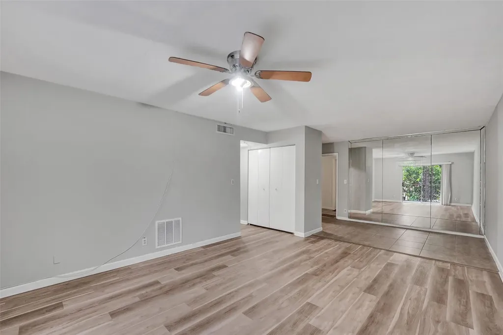 555 SE 8th Street Deerfield Beach FL 33441