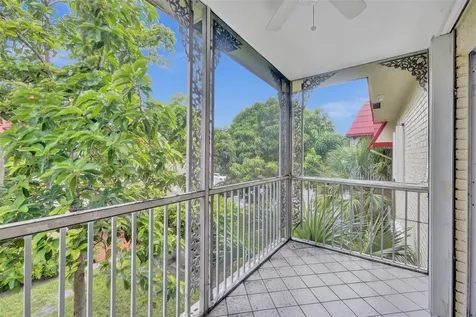 555 SE 8th Street Deerfield Beach FL 33441