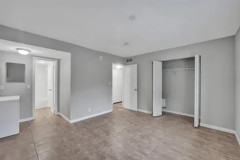 555 SE 8th Street Deerfield Beach FL 33441