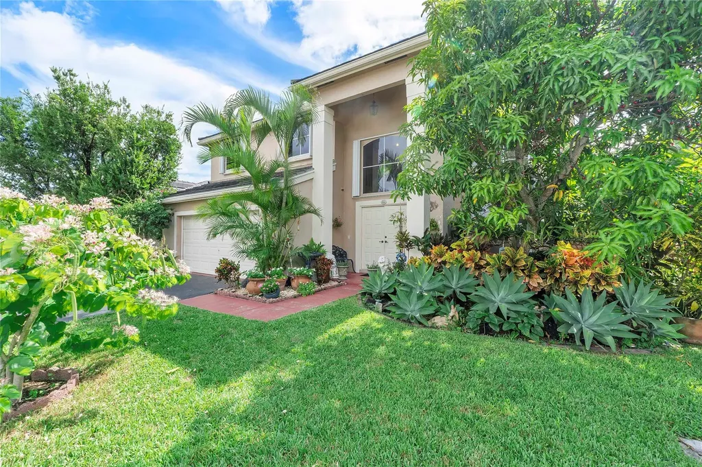 5524 NW 55th Drive Coconut Creek FL 33073