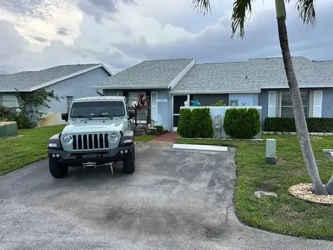 4355 Lucerne Villas Lane Lake Worth FL 33467