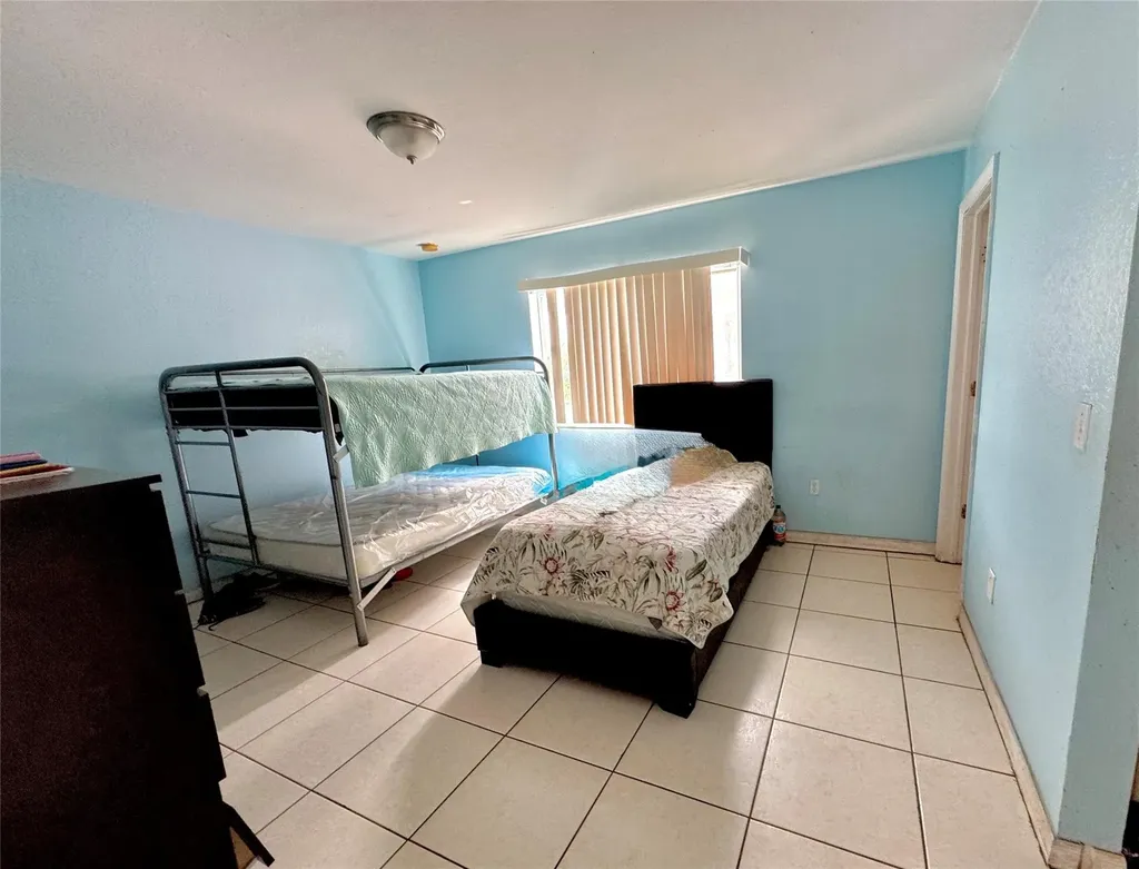 1601 NW 62nd Terrace Miami FL 33147