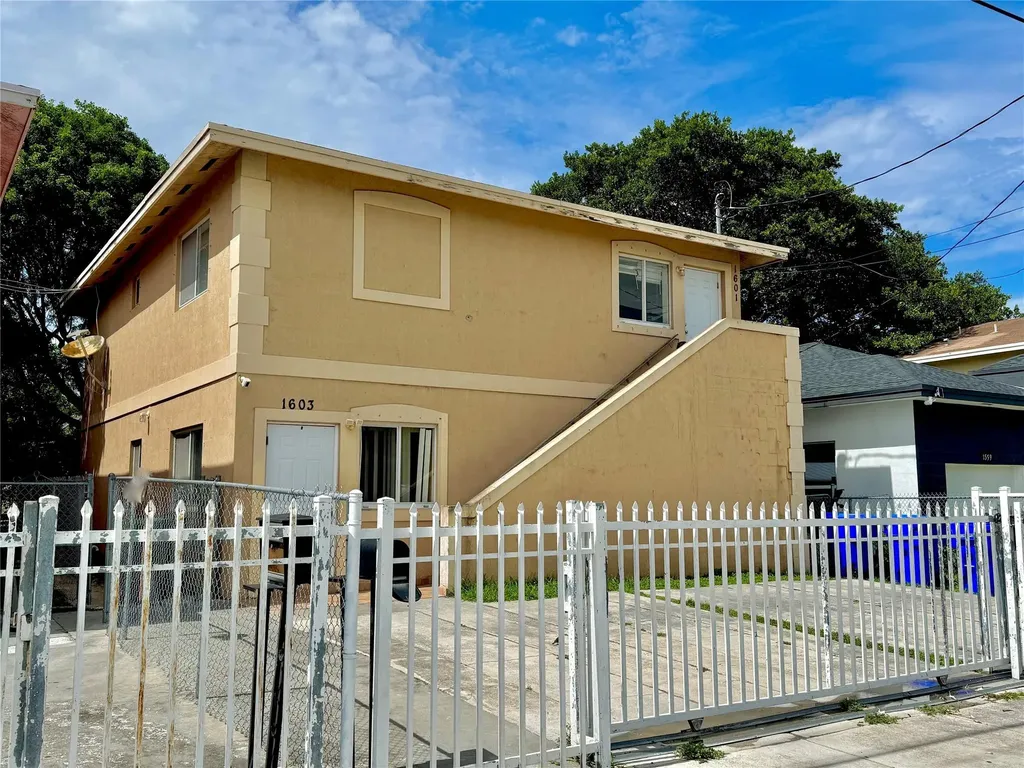 1601 NW 62nd Terrace Miami FL 33147