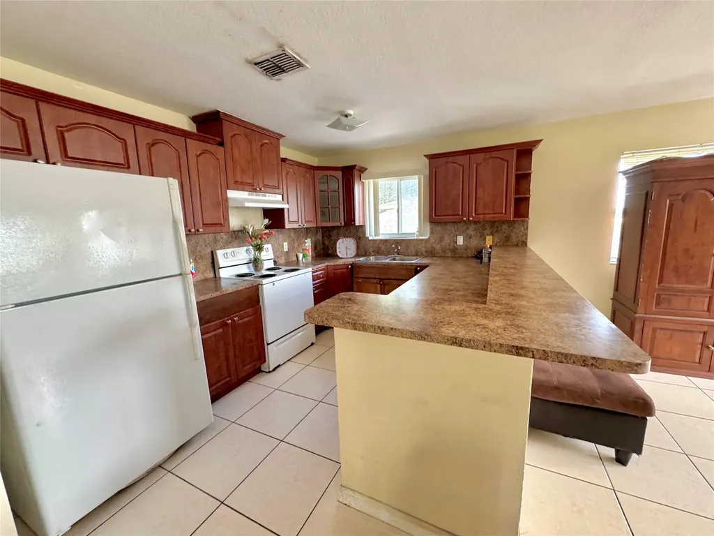 1601 NW 62nd Terrace Miami FL 33147