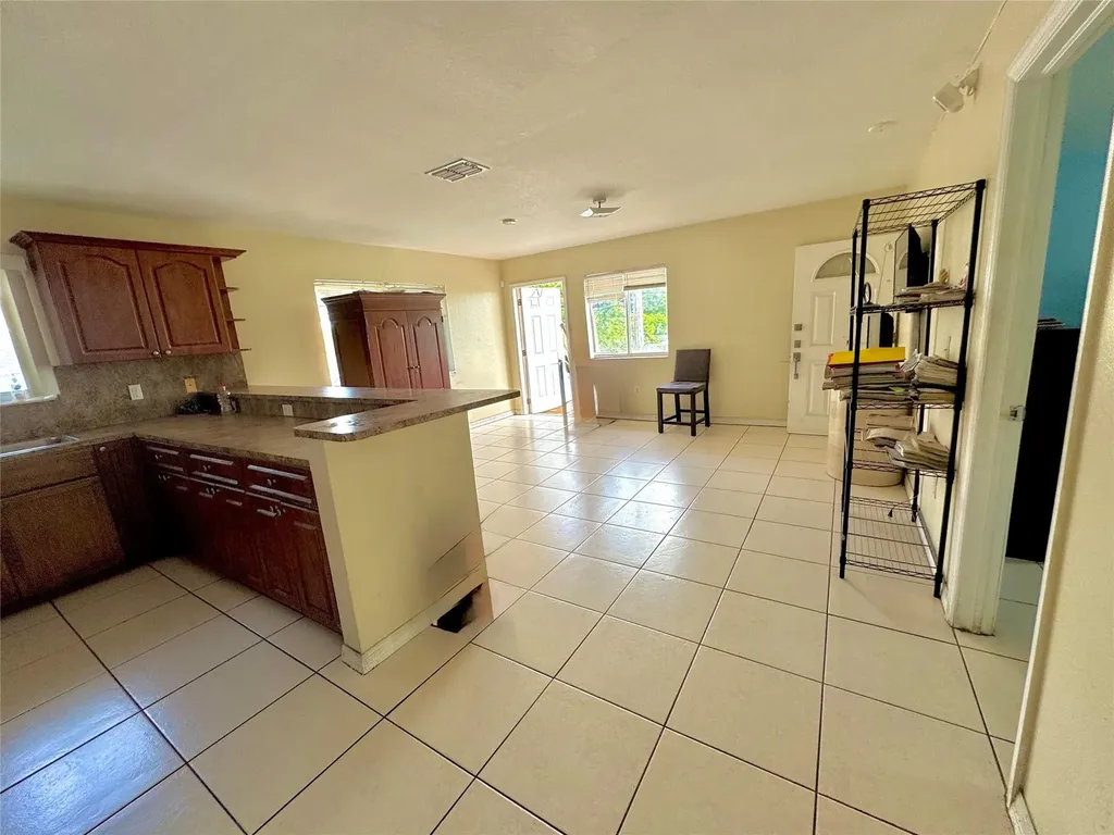 1601 NW 62nd Terrace Miami FL 33147