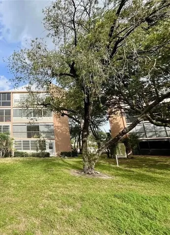 7320 Lake Circle Drive Margate FL 33063