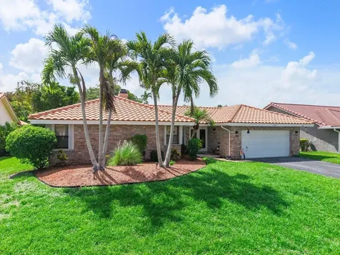5064 NW 66th Lane Coral Springs FL 33067