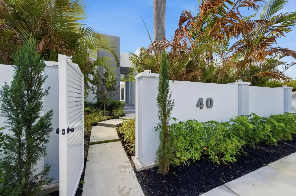 40 NE 16th Place Fort Lauderdale FL 33305