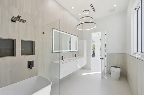 40 NE 16th Place Fort Lauderdale FL 33305