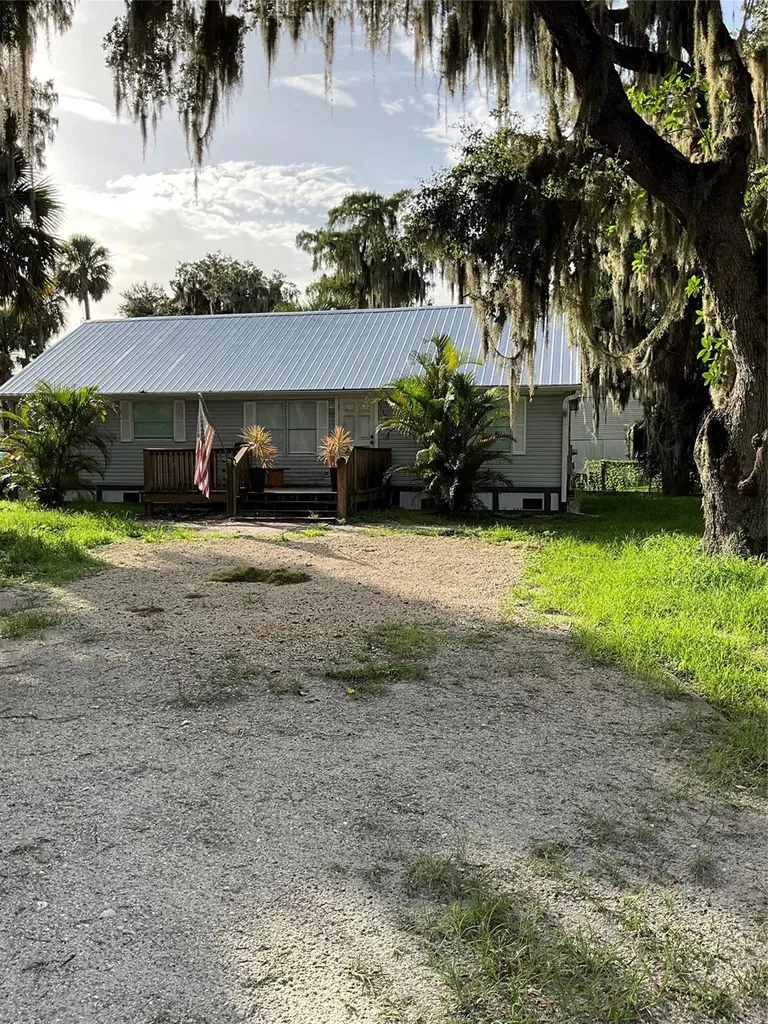 11793 Us Highway 441 Okeechobee FL 34974