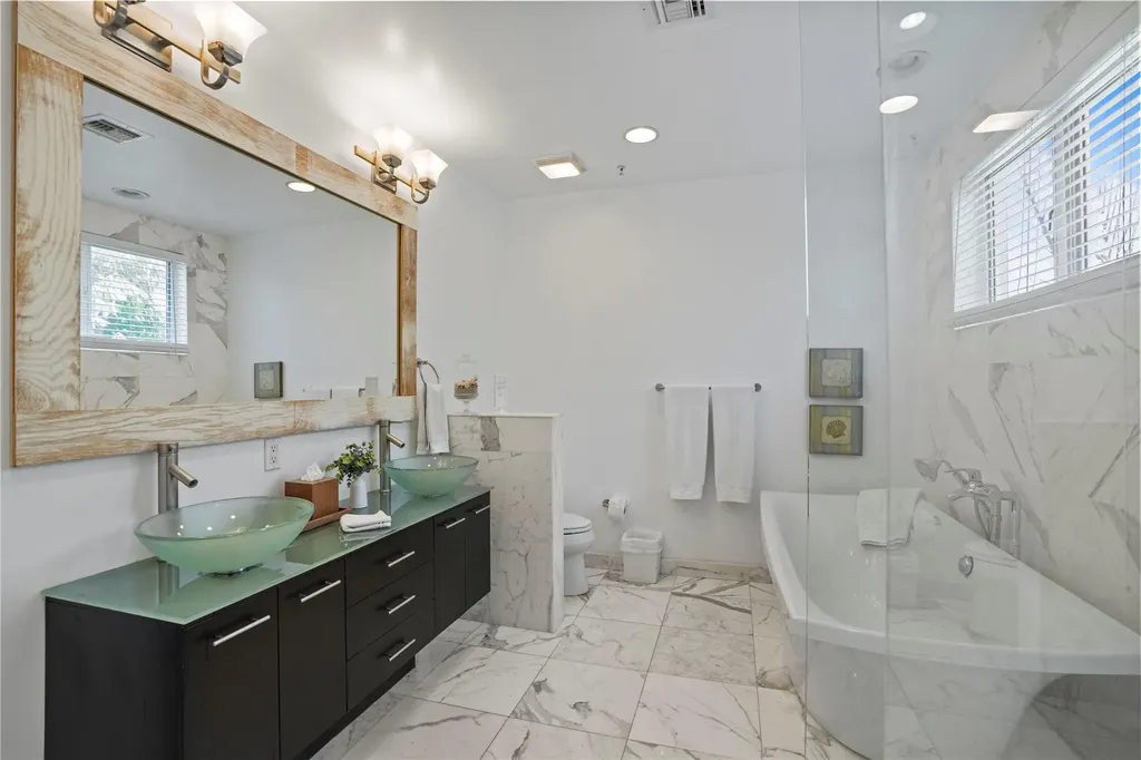 347 Oak Street Hollywood FL 33019