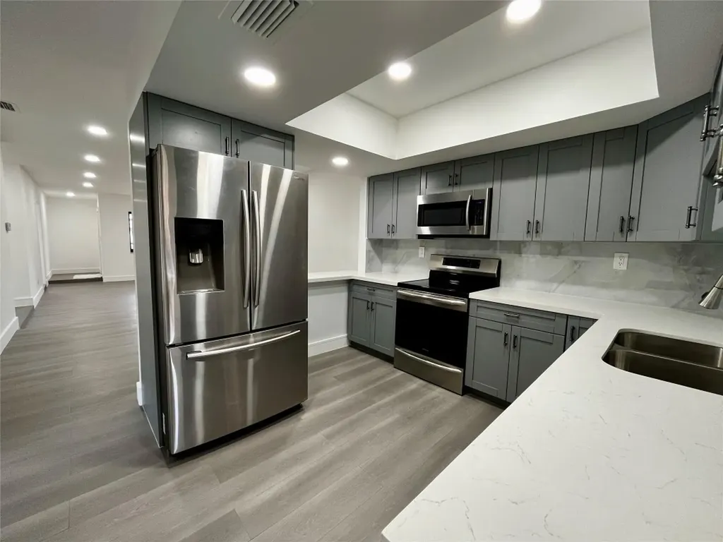 10901 NW 41st Drive Coral Springs FL 33065