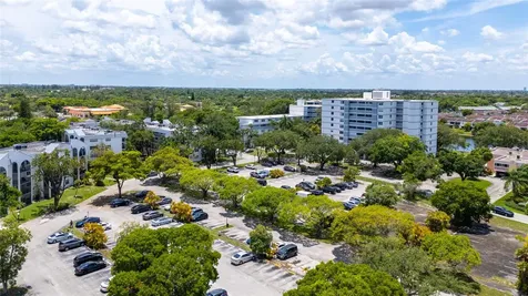 3301 Spanish Moss Terrace Lauderhill FL 33319