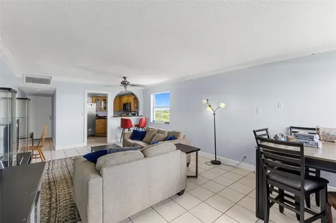 3301 Spanish Moss Terrace Lauderhill FL 33319