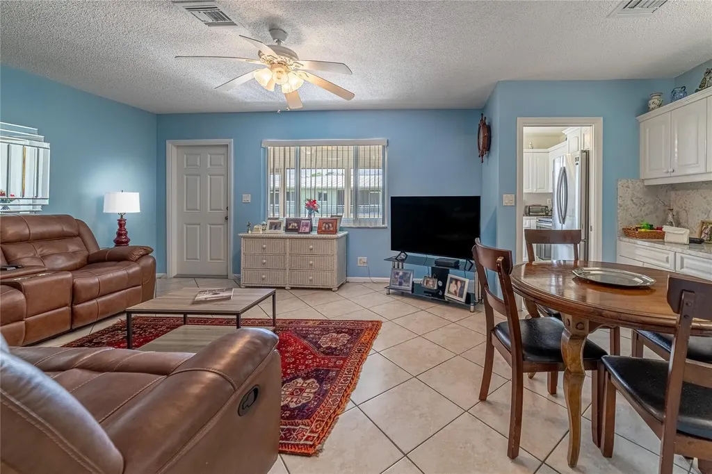 2100 NE 38th Street Lighthouse Point FL 33064