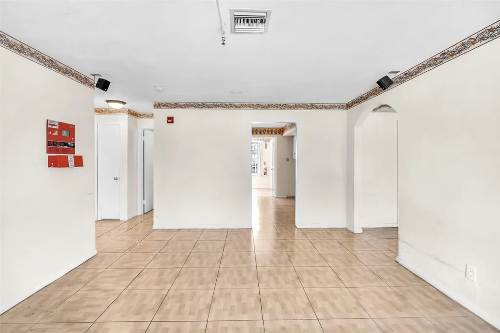 1910 NE 56th Street Fort Lauderdale FL 33308