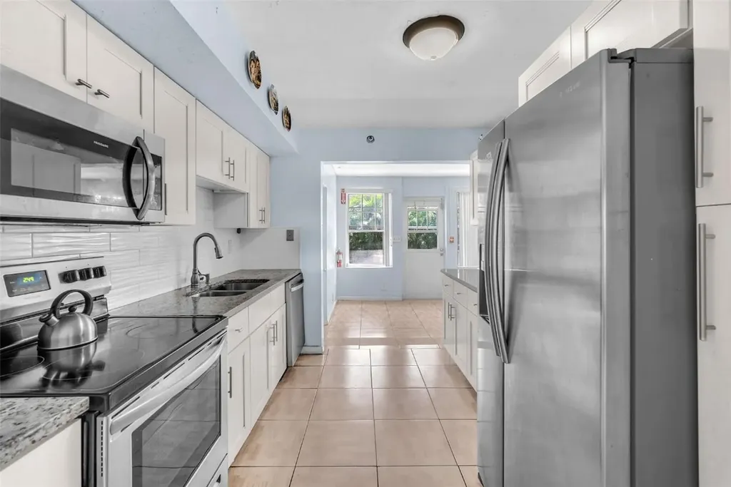 1910 NE 56th Street Fort Lauderdale FL 33308