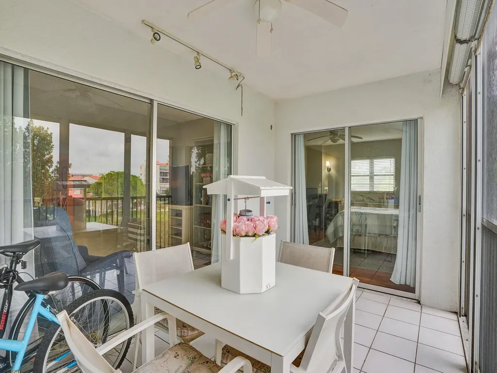 2208 S Cypress Bend Drive Pompano Beach FL 33069